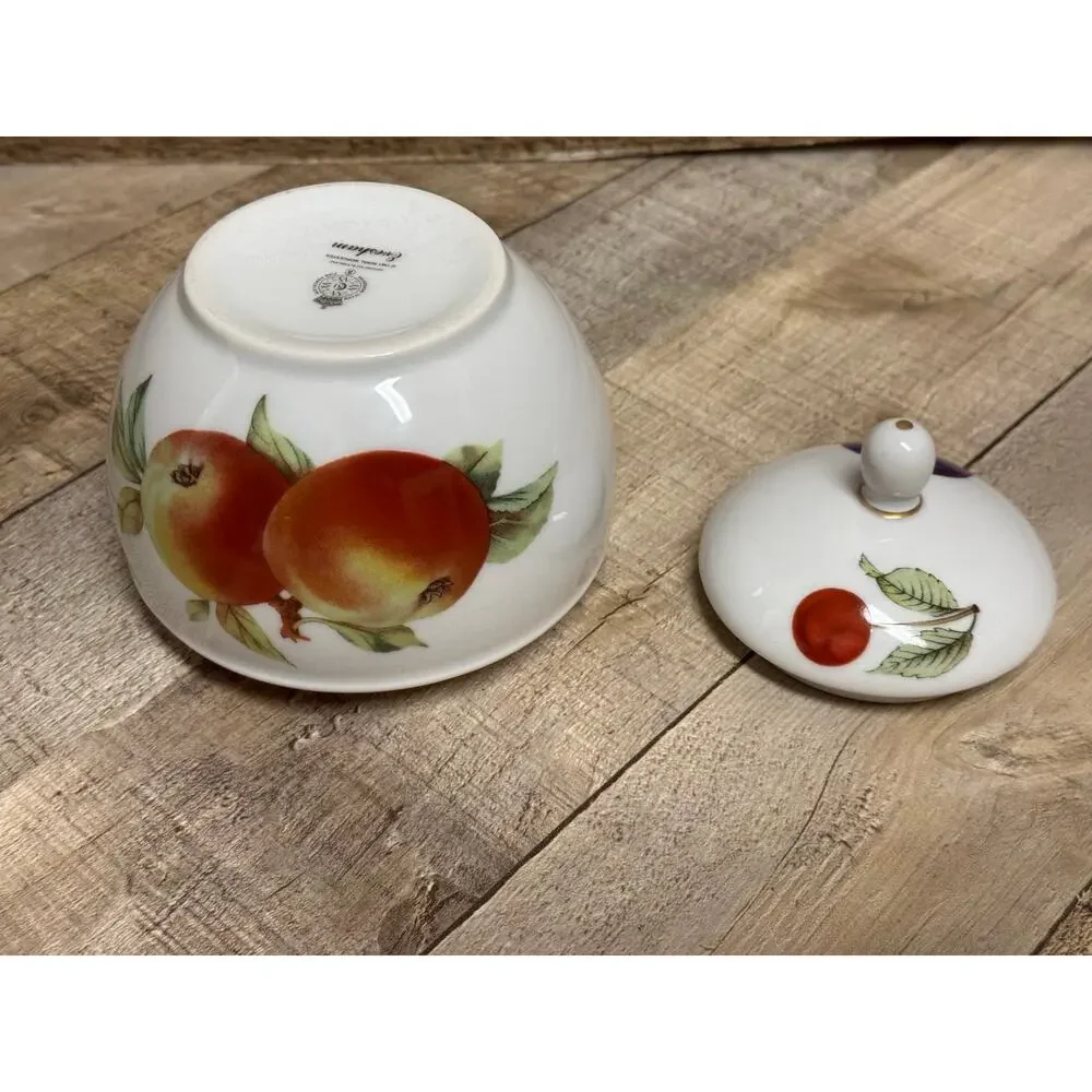 Royal Worcester preowned royal